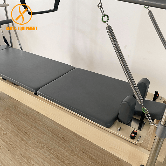 Cadillac de madeira com Reformer Pilates Reformer com torre completa para treino de estúdio