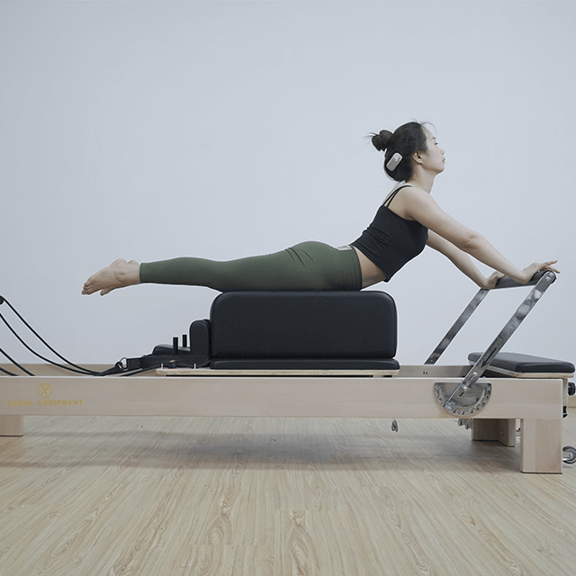 Boa qualidade yoga núcleo treinamento de madeira bordo clássico pilates reformador máquina pilates reformadores